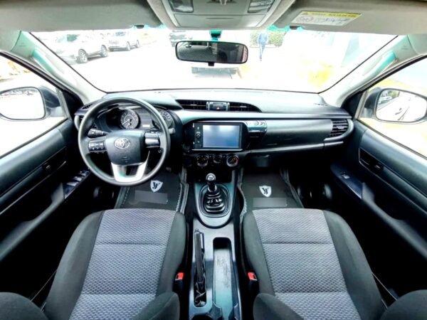 HILUX 2022 - Image 16
